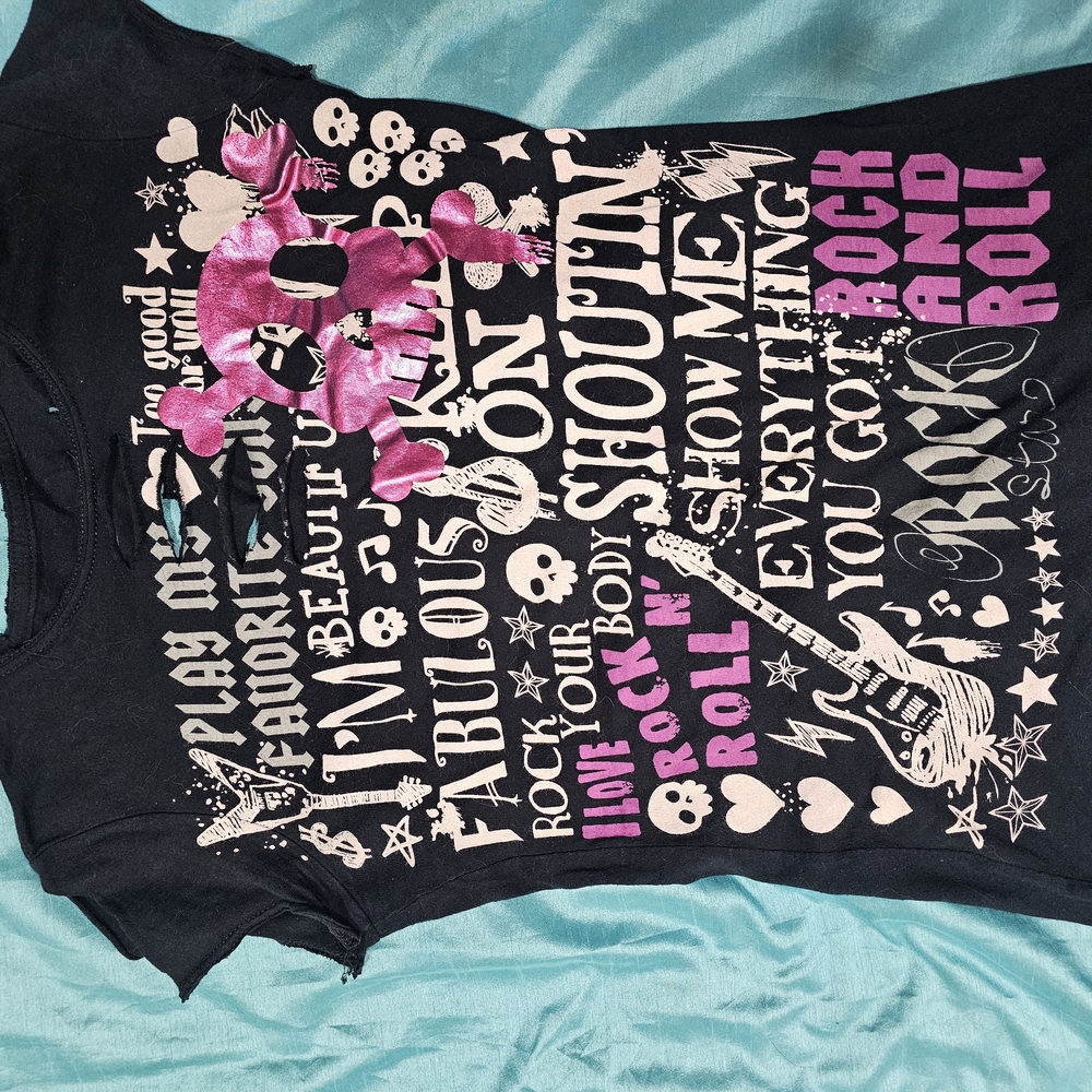 Black and Pink Graphic T-Shirt